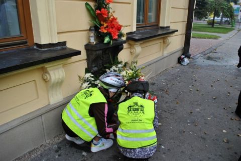 Kliknij aby zobaczyć pełny rozmiar