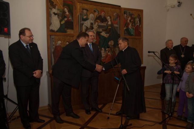 Kliknij aby zobaczyć pełny rozmiar