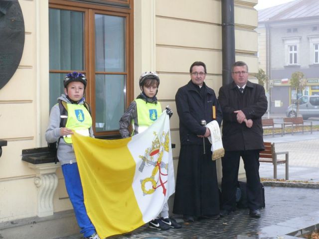 Kliknij aby zobaczyć pełny rozmiar