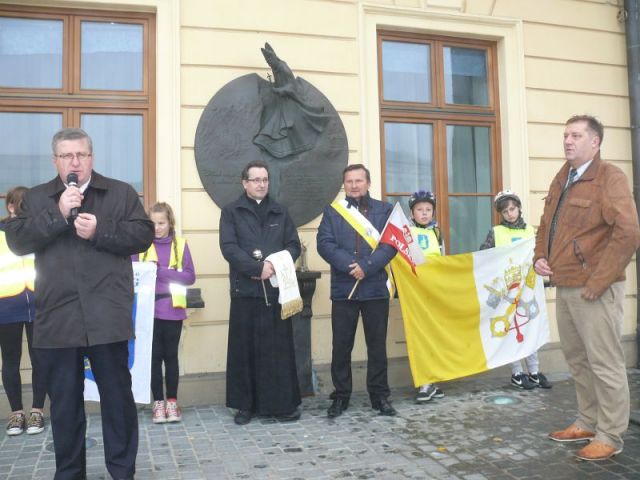 Kliknij aby zobaczyć pełny rozmiar