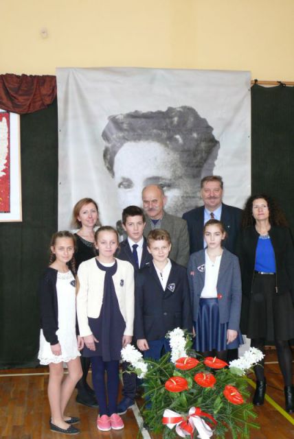 Kliknij aby zobaczyć pełny rozmiar