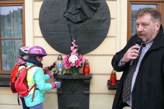 Kliknij aby zobaczyć pełny rozmiar